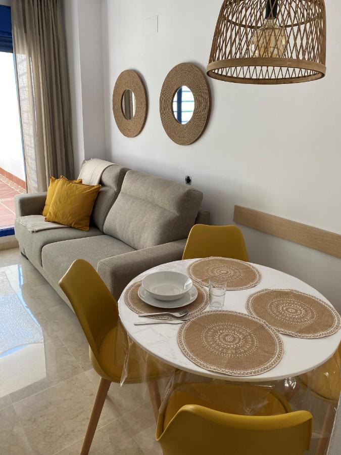 Apartamento Con Parking Con Piscina Junto A La Playa Benalmádena Exterior photo
